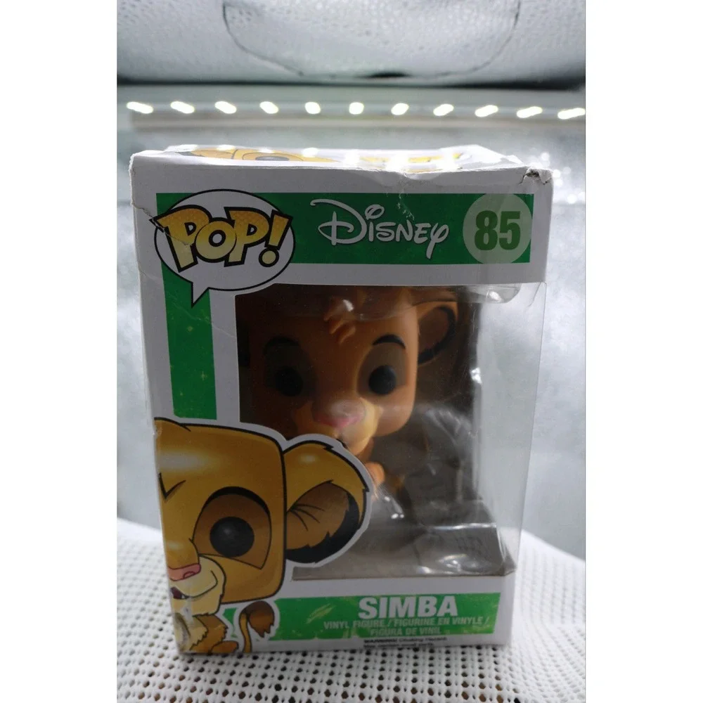 Funko Pop Simba Vinyl Figure Disney #85 Lion King New Box Damage